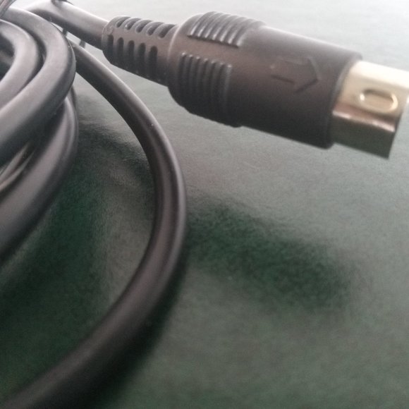 6ft (1.8m) S-Video Cable 4 Pin Male to Male Connection - Picture 3 of 4